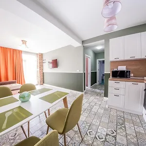 Rococo Life Apartment