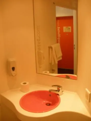 Easyhotel Sofia Hotel